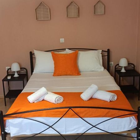 Christi Iuxury Apartment Превеза Экстерьер фото